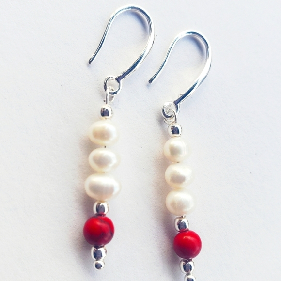 NWT 925 solid sterling silver DANGLE EARRINGS Pearls Red Turquoise FOR HER 1" - Picture 1 of 3